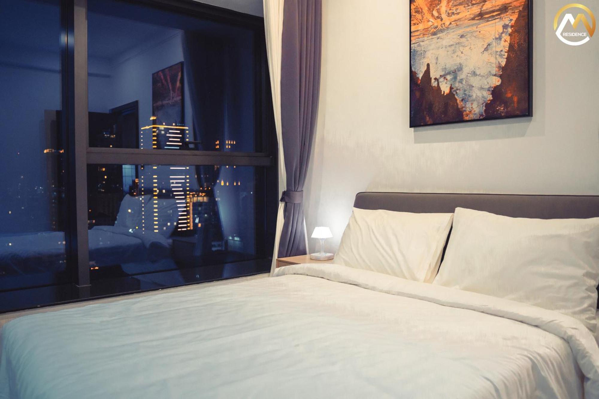 Hotel Serviced Apartments Top One Infinity Pool With View Of 360 Degree Phnom-Penh Buitenkant foto